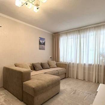 Продается 2-х комнатная квартира, 42 м²