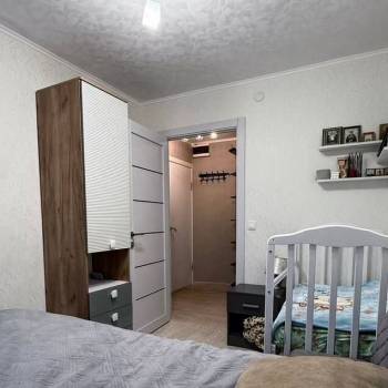 Продается 2-х комнатная квартира, 42 м²