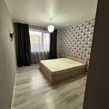 Сдается Многокомнатная квартира, 80 м²