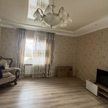 Сдается 2-х комнатная квартира, 76 м²