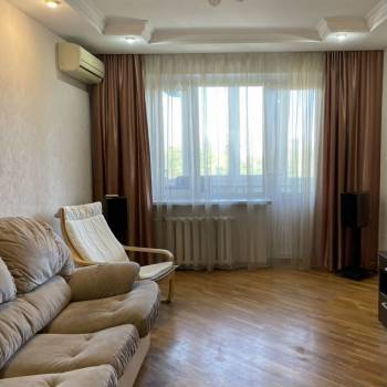 Сдается Многокомнатная квартира, 65 м²