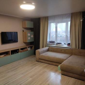 Сдается 1-комнатная квартира, 47 м²