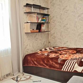 Продается 1-комнатная квартира, 40 м²