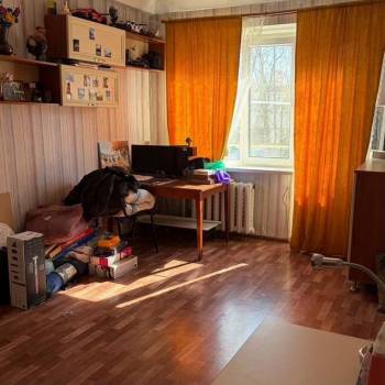 Продается 1-комнатная квартира, 32 м²
