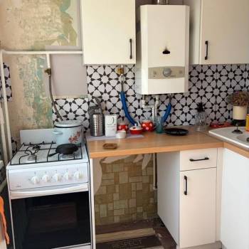 Продается 1-комнатная квартира, 32 м²