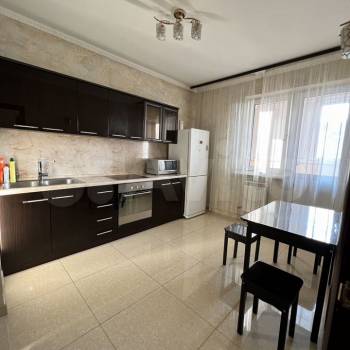 Сдается 1-комнатная квартира, 43,5 м²