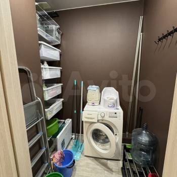 Продается 1-комнатная квартира, 53 м²