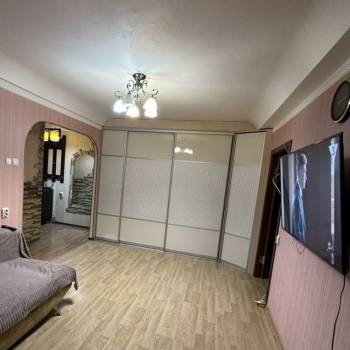 Сдается Многокомнатная квартира, 56 м²