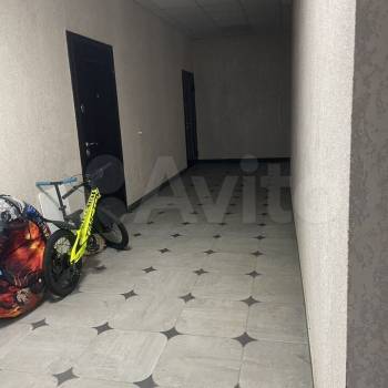 Продается 1-комнатная квартира, 38 м²