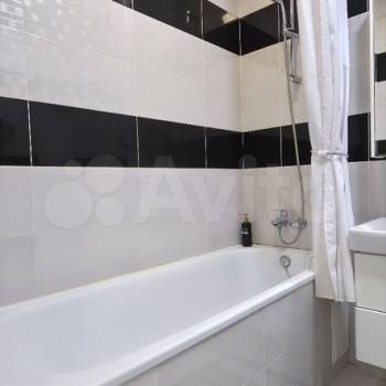 Продается 1-комнатная квартира, 33 м²