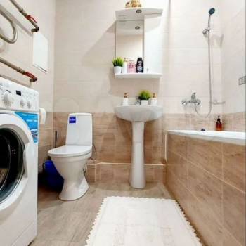 Продается 1-комнатная квартира, 38 м²