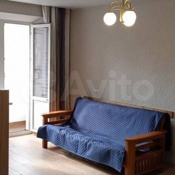 Сдается 1-комнатная квартира, 32 м²