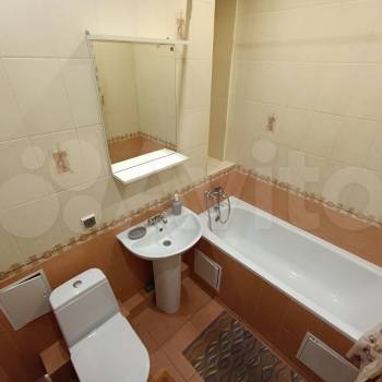 Продается 1-комнатная квартира, 35 м²