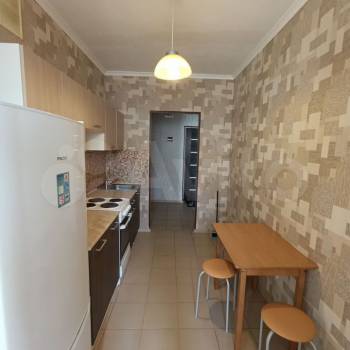 Продается 1-комнатная квартира, 35 м²