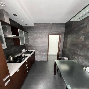 Продается 3-х комнатная квартира, 101,9 м²