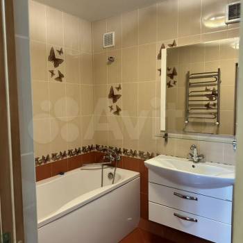 Сдается 1-комнатная квартира, 50 м²