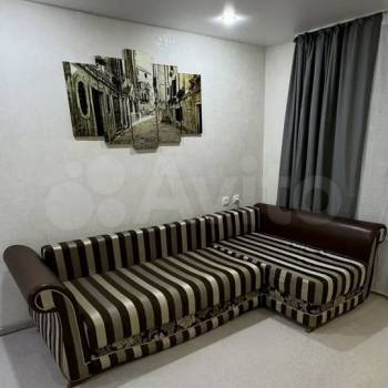 Сдается 1-комнатная квартира, 38 м²