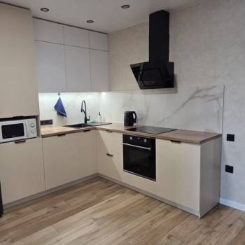 Продается 2-х комнатная квартира, 57 м²