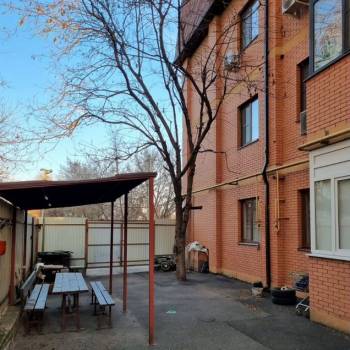 Продается 1-комнатная квартира, 35 м²