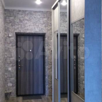 Сдается 1-комнатная квартира, 49 м²