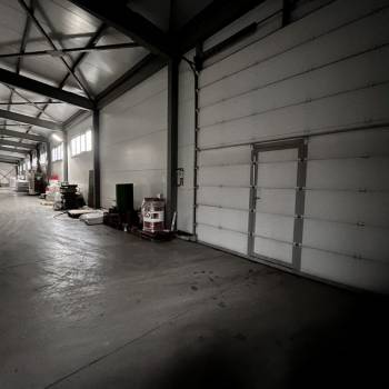 Сдается Нежилое помещение, 1579 м²