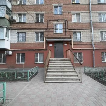 Продается 3-х комнатная квартира, 58,2 м²