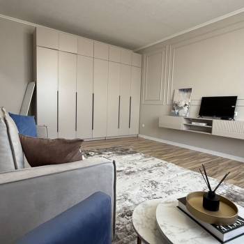 Продается 1-комнатная квартира, 40 м²