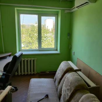 Сдается Нежилое помещение, 174 м²