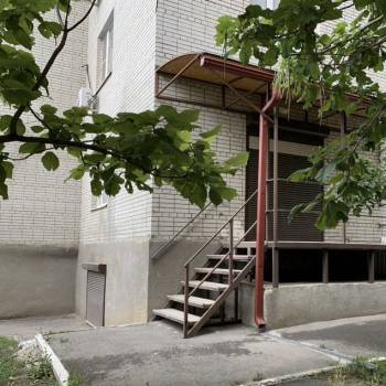 Сдается Нежилое помещение, 65 м²