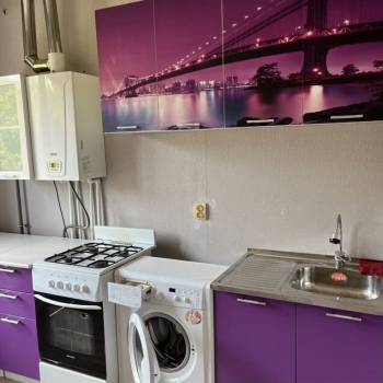 Сдается 1-комнатная квартира, 30 м²