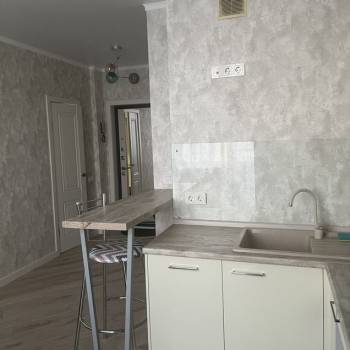 Сдается 1-комнатная квартира, 40 м²