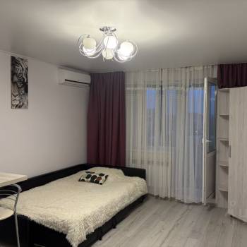 Продается 1-комнатная квартира, 32 м²