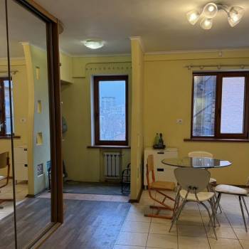 Сдается Многокомнатная квартира, 90 м²