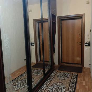 Сдается 2-х комнатная квартира, 60 м²