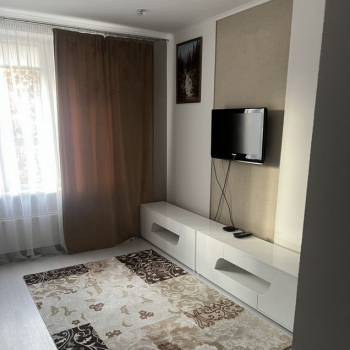Сдается 1-комнатная квартира, 37 м²
