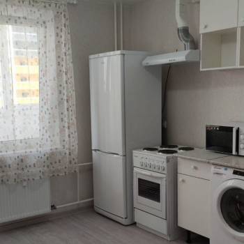 Сдается 1-комнатная квартира, 35 м²