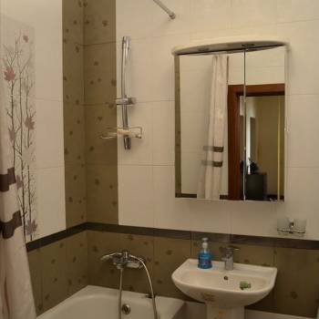 Сдается 1-комнатная квартира, 46 м²