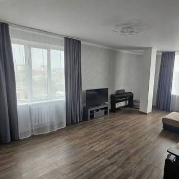 Продается Многокомнатная квартира, 136 м²