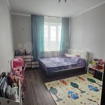 Продается Многокомнатная квартира, 136 м²