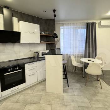 Продается 1-комнатная квартира, 33 м²