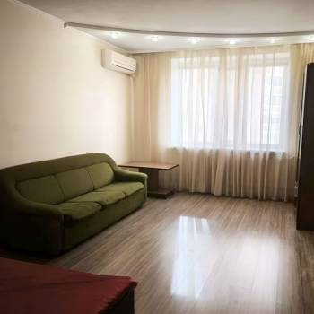 Сдается 1-комнатная квартира, 53 м²