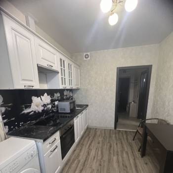 Сдается 1-комнатная квартира, 34 м²