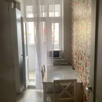 Продается 1-комнатная квартира, 30 м²