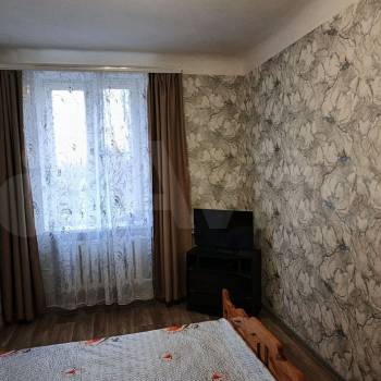 Сдается Многокомнатная квартира, 52 м²