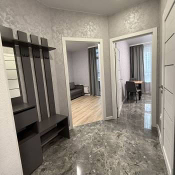 Продается 1-комнатная квартира, 32 м²