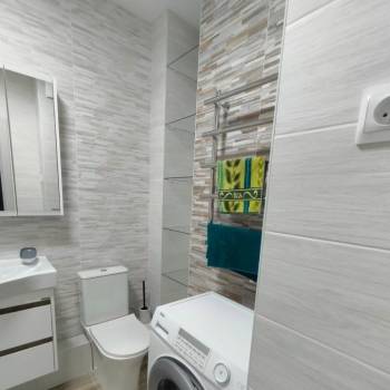 Сдается 1-комнатная квартира, 42 м²