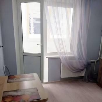 Сдается 1-комнатная квартира, 38 м²