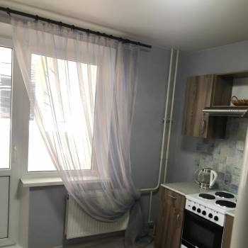 Сдается 1-комнатная квартира, 38 м²