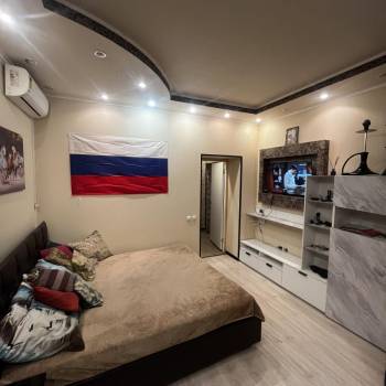 Продается 1-комнатная квартира, 36 м²