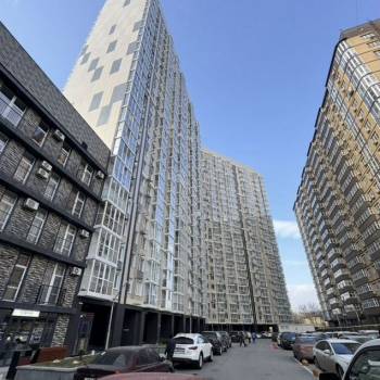 Продается 1-комнатная квартира, 35 м²